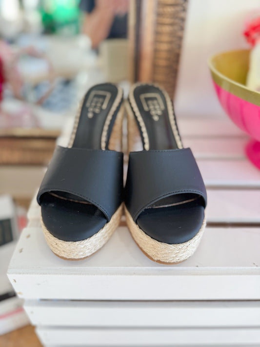 Black Elvira Shoe